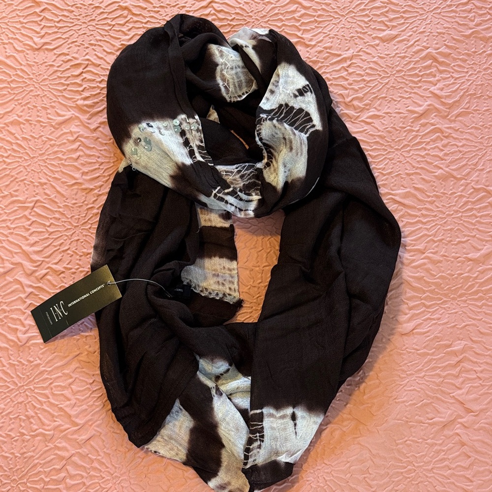 NWT! INC Brown and White Infinity Scarf